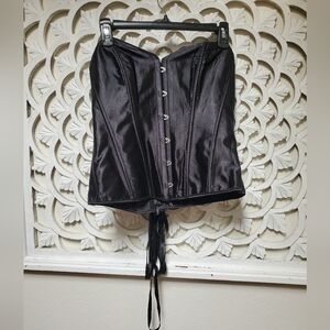 Black Metal Eyelet Lace-Up Corset With Soft Boning Size 2XL